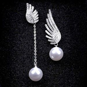 🌟 Sterling Silver Asymmetrical Wings Earrings